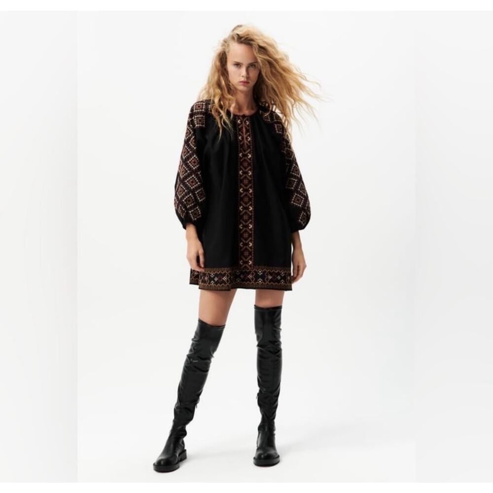 Zara Embroidered Black Short Oversized Shift Dress Size Small Boho Festival